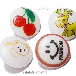 دکمه شومیزی طرح عروسکی