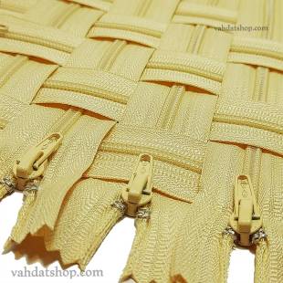 زیپ 20 سانت دنده 4 کرم کد 125