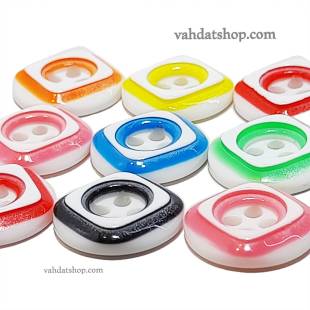 دکمه پیراهن  نوزادی طرح مربع