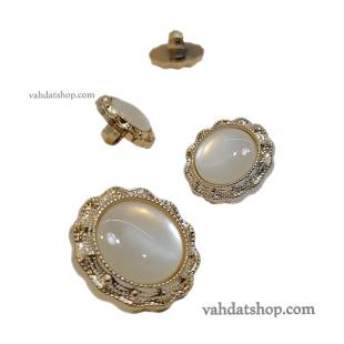 دکمه پایه دار 3 سایز سفید دور طلایی کد W1013